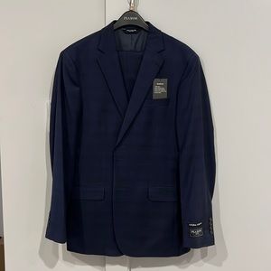 Navy patterned suit. Jacket - 43L, Pants - 37, brand new, not worn, not tailored